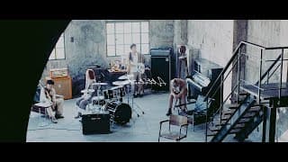 Attitude【背景に動画】